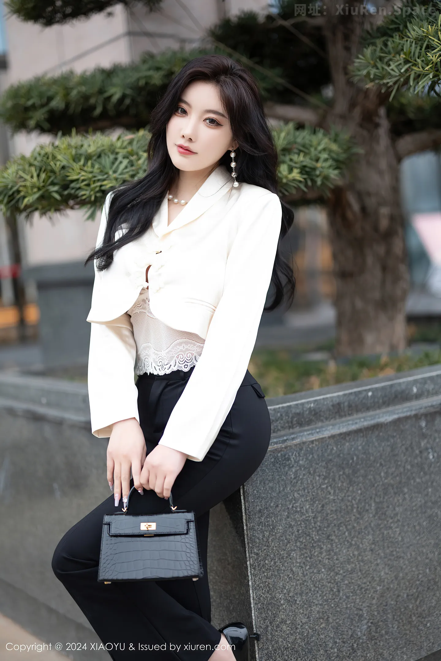 图片[5]-[XiaoYu画语界]Vol.1233 女神杨晨晨Yome性感白色蕾丝内衣+黑色情趣内衣完美诱惑写真80P-秀人网官方网站